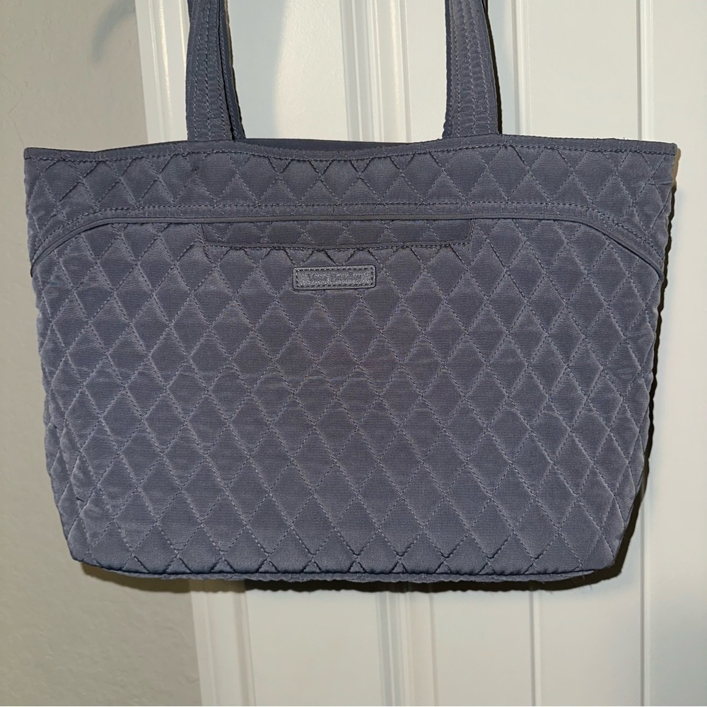 Vera Bradley Quilted Tote Bag Small Pockets Vacation Casual Purse Handbag Gray - Picture 2 of 6